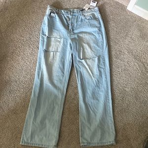 Light denim jeans! The cutest jeans everrrrr never worn before!